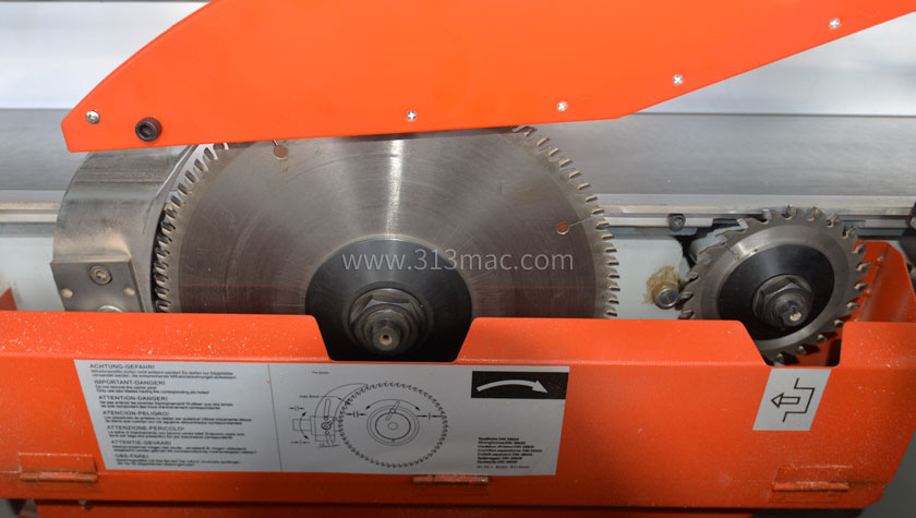 Precision board saw blade